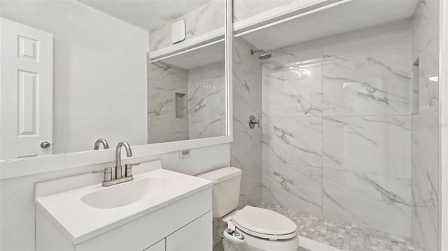 777 JOHN RINGLING BOULEVARD 2, Sarasota, FL 34236