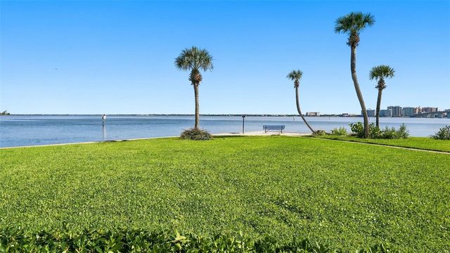 777 JOHN RINGLING BOULEVARD 2, Sarasota, FL 34236