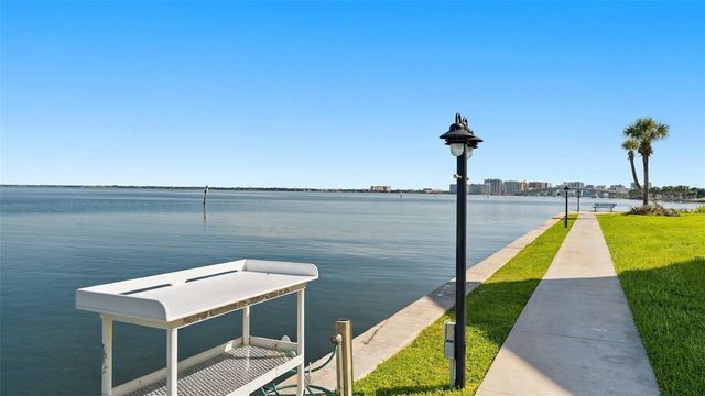 777 JOHN RINGLING BOULEVARD 2, Sarasota, FL 34236