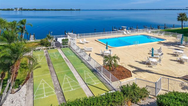 777 JOHN RINGLING BOULEVARD 2, Sarasota, FL 34236