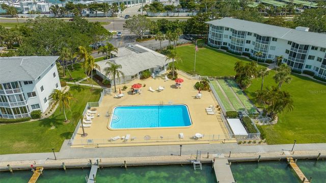 777 JOHN RINGLING BOULEVARD 2, Sarasota, FL 34236