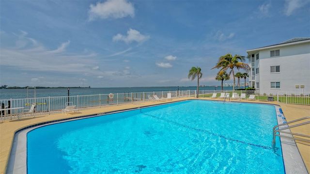 777 JOHN RINGLING BOULEVARD 2, Sarasota, FL 34236