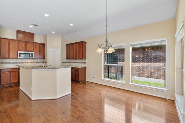 26928 Merlot River Drive, Kingwood, TX 77339