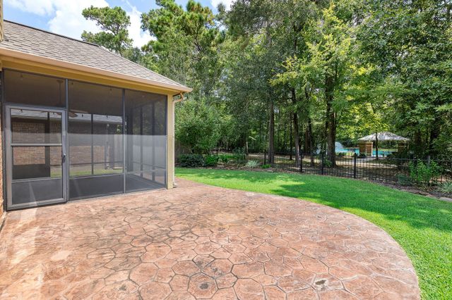 26928 Merlot River Drive, Kingwood, TX 77339