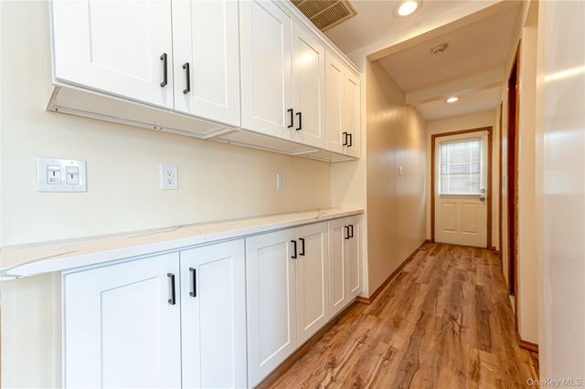 59 Webster Avenue, Ronkonkoma, NY 11779