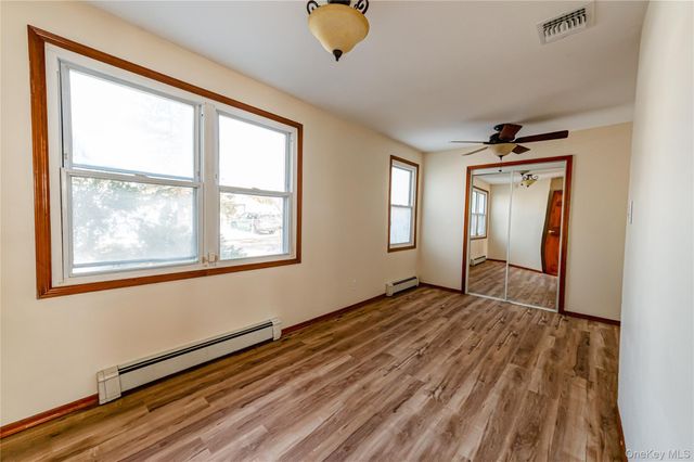 59 Webster Avenue, Ronkonkoma, NY 11779