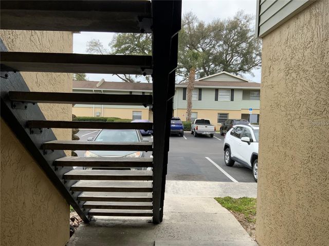 233 RED MAPLE PLACE 233, Brandon, FL 33510