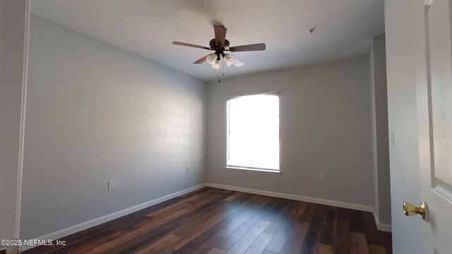 1655 THE GREENS Way 2211, Jacksonville Beach, FL 32250