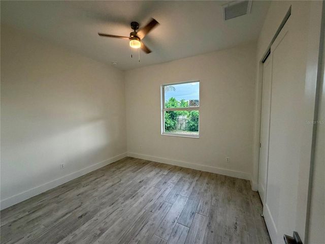 571 MIMOSA AVENUE NW, Port Charlotte, FL 33952