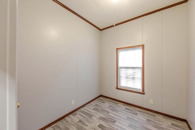 133 Honeysuckle Dr, Thibodaux, LA 70301