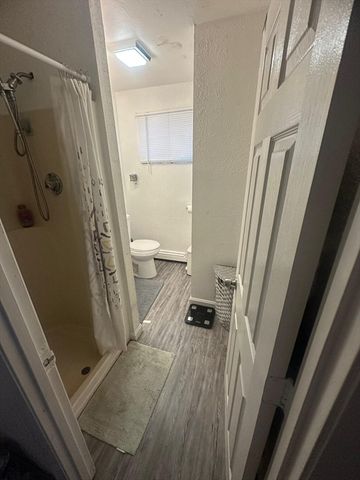 50 Commonwealth Ave Left, Worcester, MA 01604