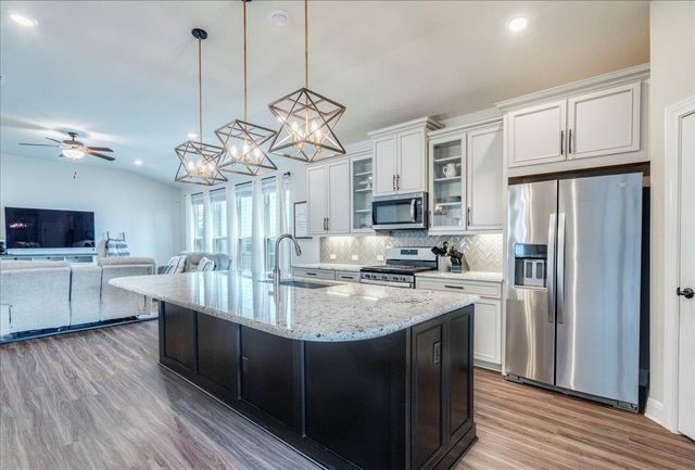 315 Sawtooth Mountain WAY, Dripping Springs, TX 78620