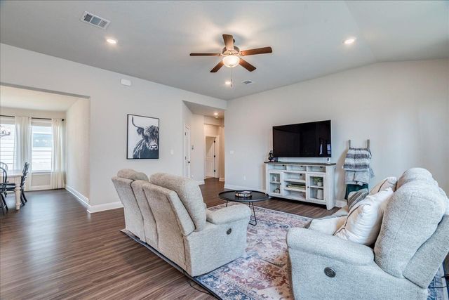 315 Sawtooth Mountain WAY, Dripping Springs, TX 78620