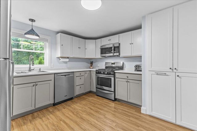 21 Bruce Street, Winooski, VT 05404
