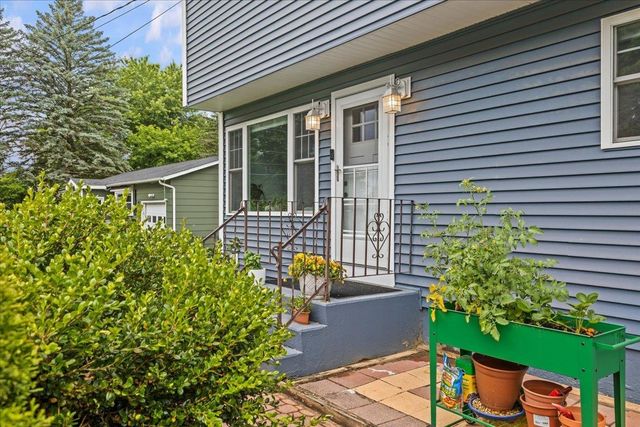 21 Bruce Street, Winooski, VT 05404