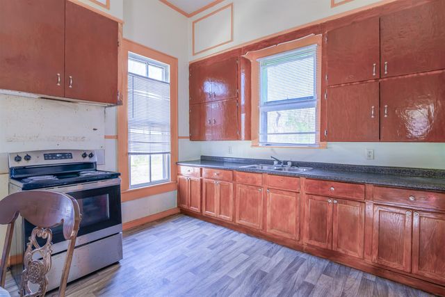 2701 University Ave, Marshall, TX 75670