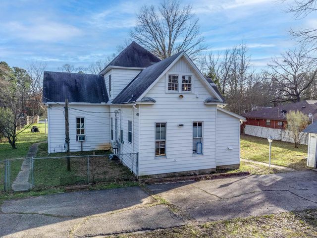 2701 University Ave, Marshall, TX 75670