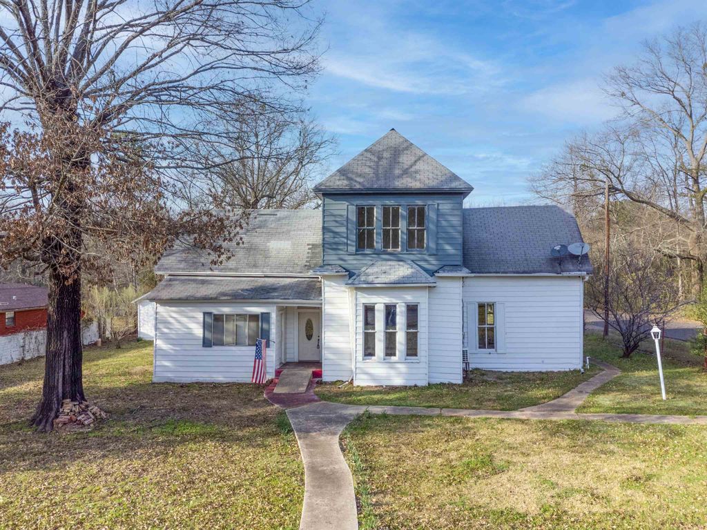 2701 University Ave, Marshall, TX 75670