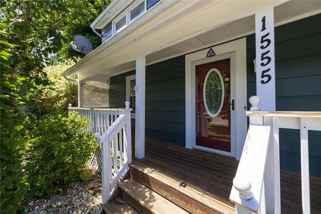 1555 Trefoil Court, Walworth, NY 14568