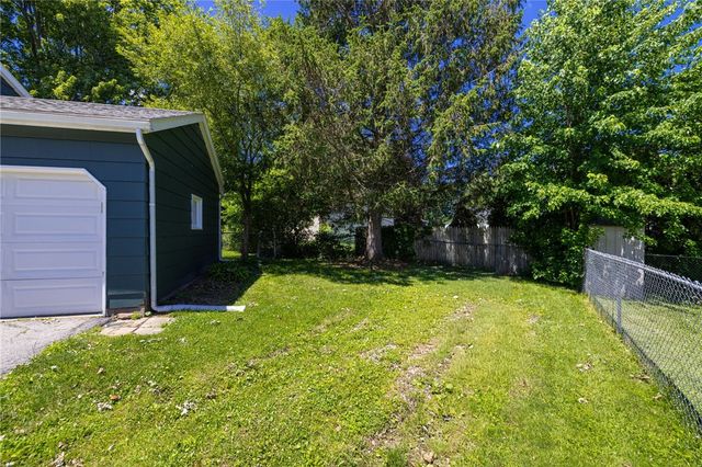 1555 Trefoil Court, Walworth, NY 14568