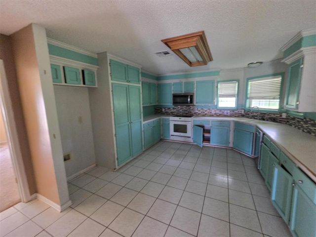 2922 Todd Jude Road, Lake Charles, LA 70607