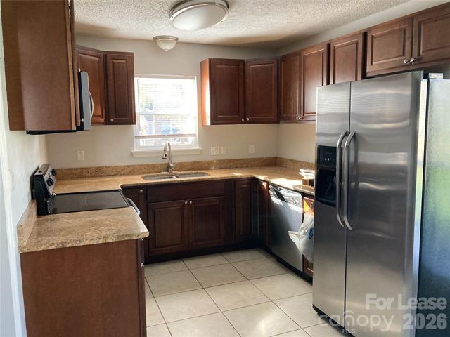 12639 Delman Lane, Pineville, NC 28134
