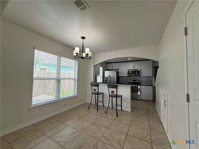 417 & 419 S Commerce Street, Port Lavaca, TX 77979