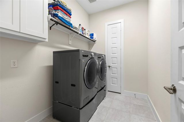 15823 Lloyd Park Drive, Cypress, TX 77433