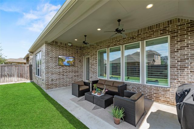 15823 Lloyd Park Drive, Cypress, TX 77433