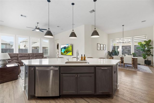 15823 Lloyd Park Drive, Cypress, TX 77433