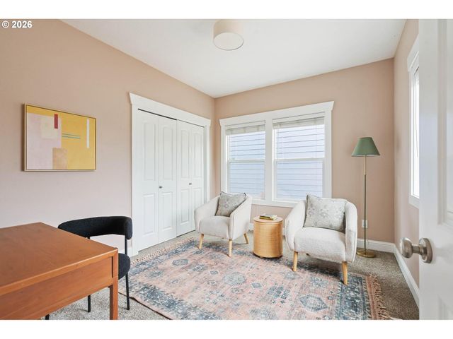 4946 Ne 35TH Pl, Portland, OR 97211