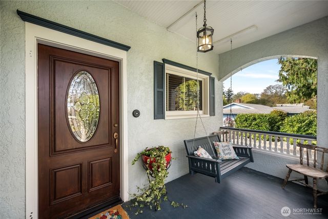 1507 15th Street, Anacortes, WA 98221