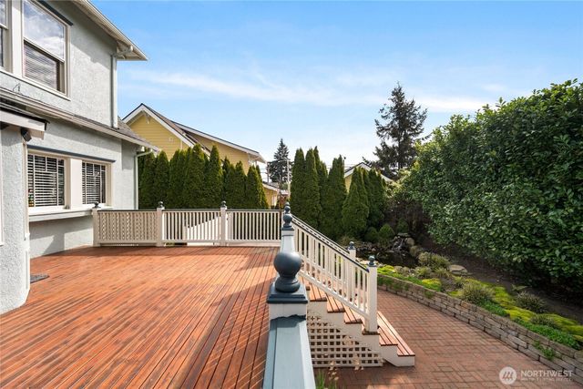 1507 15th Street, Anacortes, WA 98221