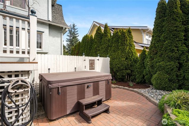 1507 15th Street, Anacortes, WA 98221