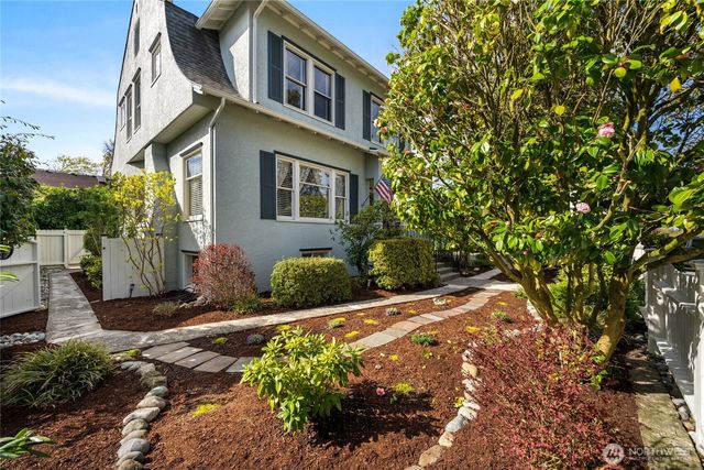 1507 15th Street, Anacortes, WA 98221