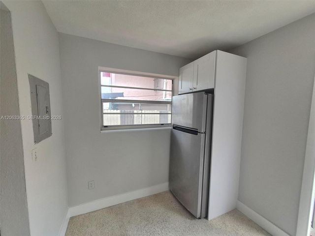 1715 SW 4th Street 1717, Miami, FL 33135