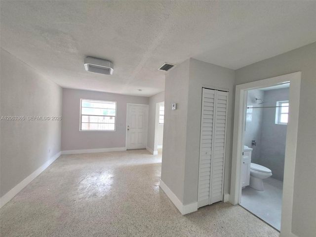 1715 SW 4th Street 1717, Miami, FL 33135