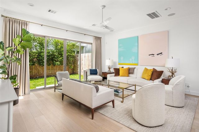 1728 Ridgewood Street, Houston, TX 77006