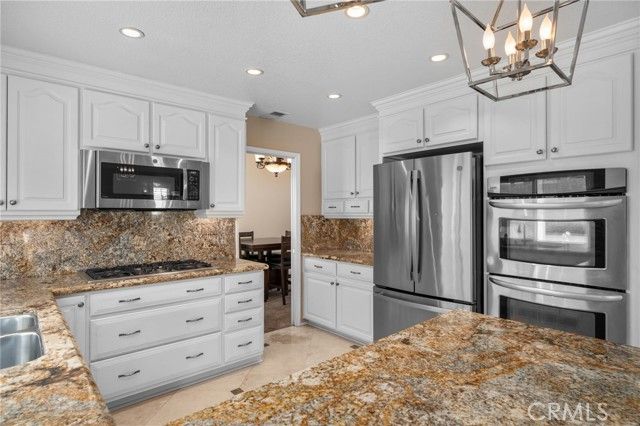 7243 Kittyhawk Street, Fontana, CA 92336