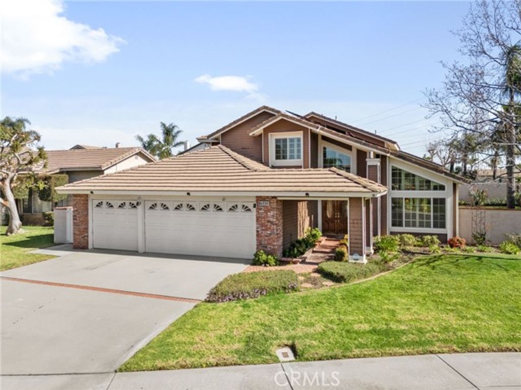 7243 Kittyhawk Street, Fontana, CA 92336