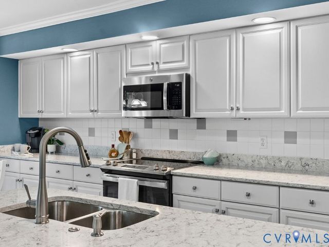 409 Aldengate Ter, Midlothian, VA 23114