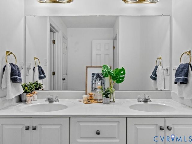 409 Aldengate Ter, Midlothian, VA 23114