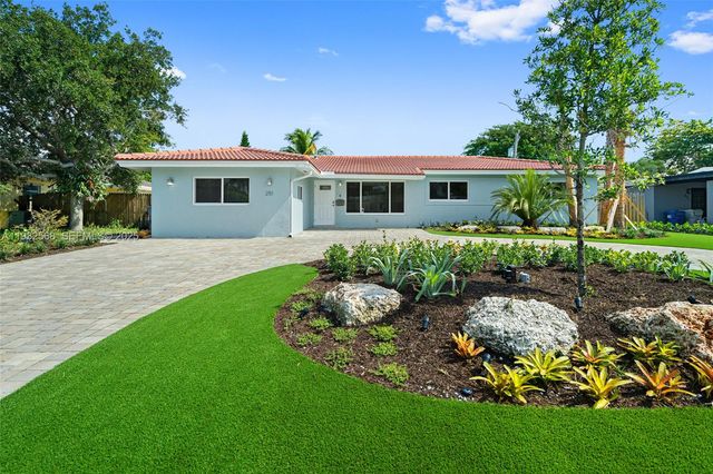 251 SE 7th St, Pompano Beach, FL 33060