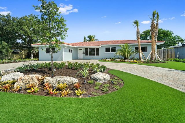 251 SE 7th St, Pompano Beach, FL 33060