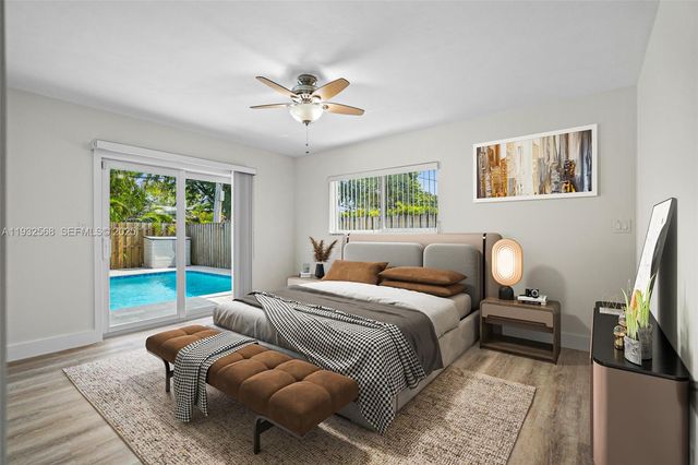 251 SE 7th St, Pompano Beach, FL 33060