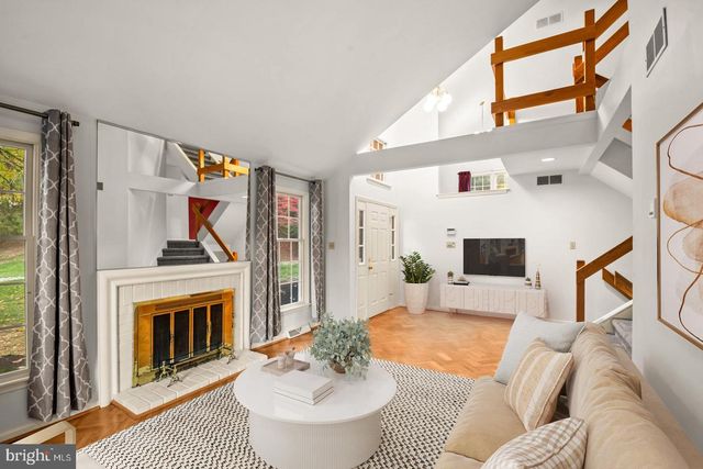 1913 MEADOW, Wyomissing, PA 19610