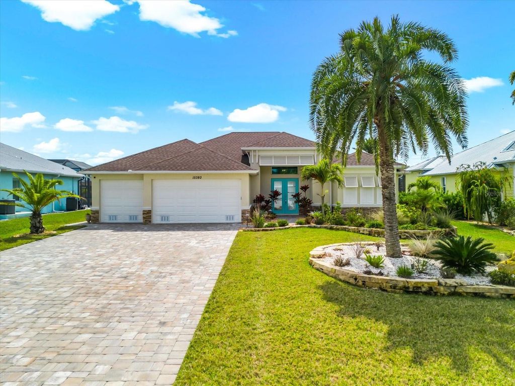 Image 2 of property listing at 15380 ALSASK CIRCLE, Port Charlotte, FL 33981