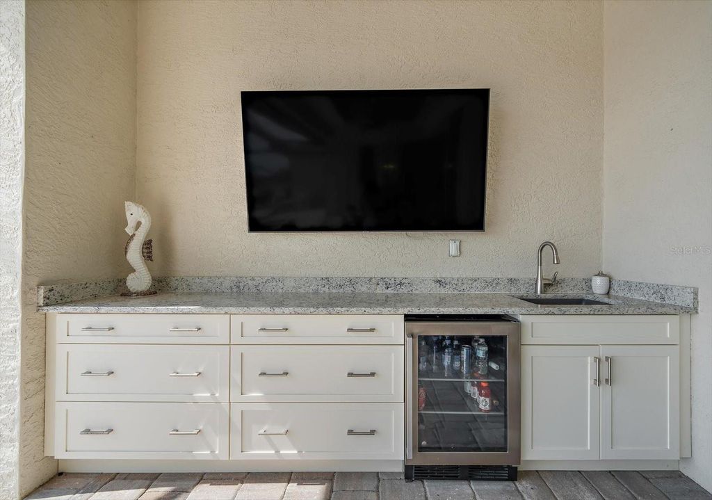 Image 34 of property listing at 15380 ALSASK CIRCLE, Port Charlotte, FL 33981