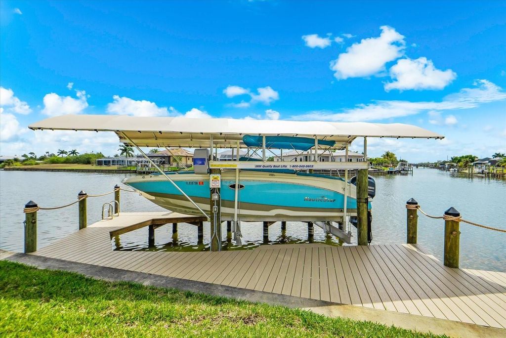 Image 47 of property listing at 15380 ALSASK CIRCLE, Port Charlotte, FL 33981