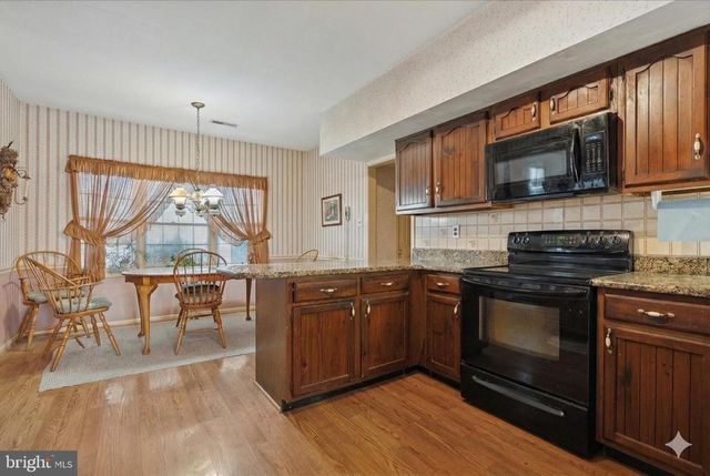 71 COVEY LN, Southampton, PA 18966